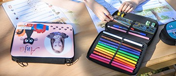 trousse avec feutres photo